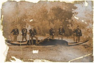 Is this a hoax of some kind? It shows six Union soldiers standing by a dead Pteranodon pterosaur or something at least similar in appearance